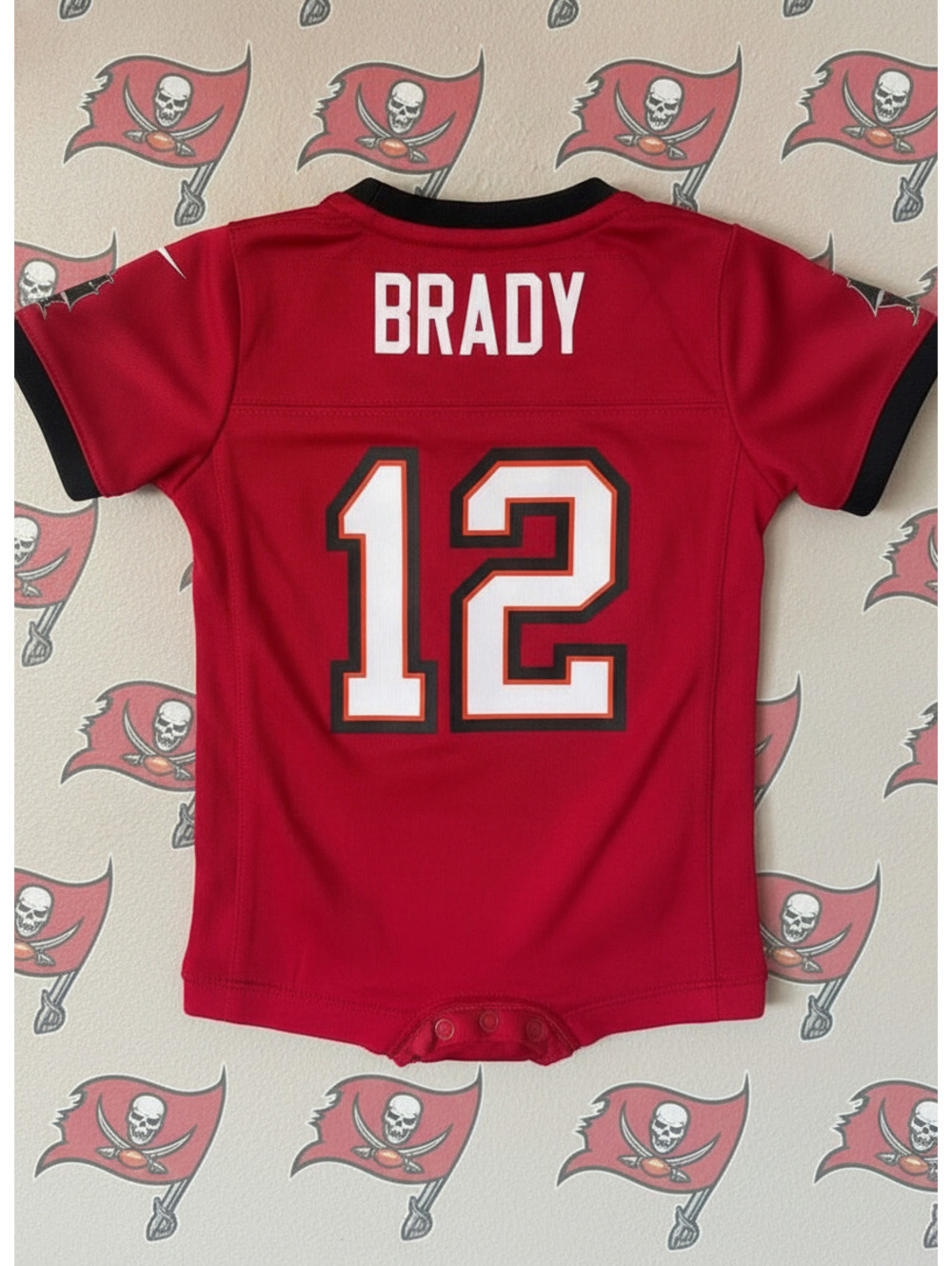 Tom Brady #12 - Infant 0-3 Month Romper - Tamp Bay Buccaneers